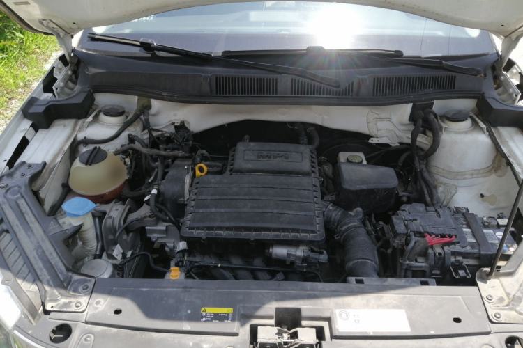 Used Skoda Kamiq 2020 1.5L Automatic Comfort Edition Engine Bay