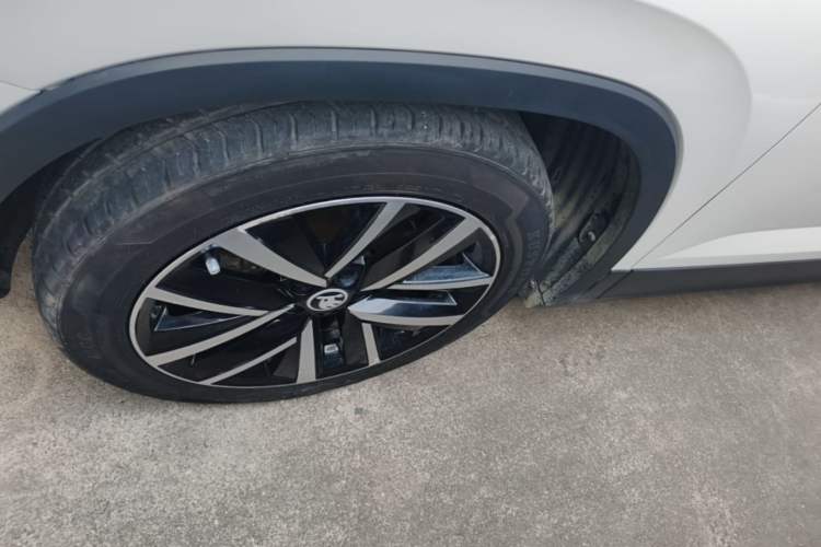 Used Skoda Kamiq 2020 1.5L Automatic Comfort Edition Exterior 4