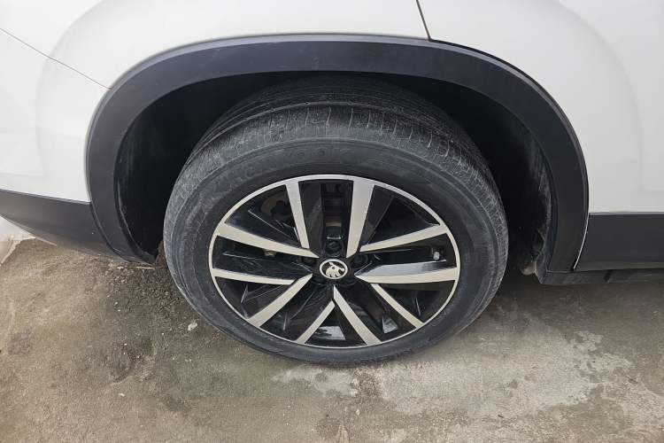 Used Skoda Kamiq 2020 1.5L Automatic Comfort Edition Exterior 8