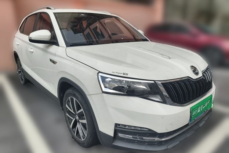 Used Skoda Kamiq 2020 1.5L Manual Comfort Edition Front Right 45 Deg