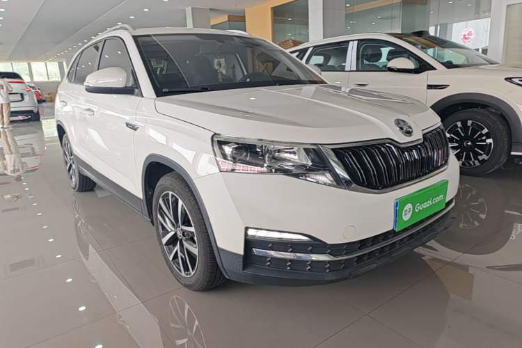 Used Skoda Kamiq 2020 1.5L Automatic Comfort Edition Front Right 45 Deg