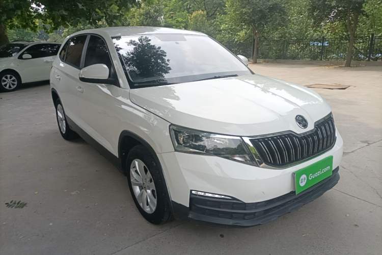 Used Skoda Kamiq 2020 1.5L Manual Standard Edition Front Right 45 Deg