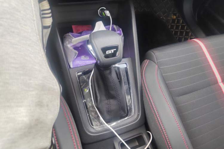 Used Skoda Kamiq 2020 Facelifted GT 1.5L Automatic Flagship Version China VI Standard Gear Lever