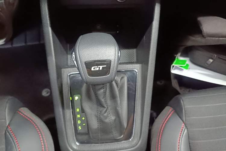 Used Skoda Kamiq 2020 Facelifted GT 1.5L Automatic Flagship Version China VI Standard Gear Lever