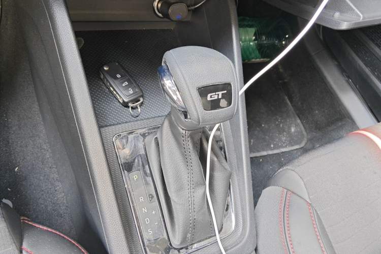 Used Skoda Kamiq 2020 GT 1.5L Automatic Flagship Model China VI Standard Gear Lever