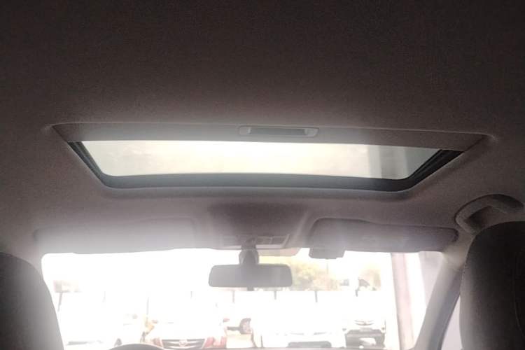 Used Skoda Kamiq 2020 1.5L Automatic Comfort Edition Headliner