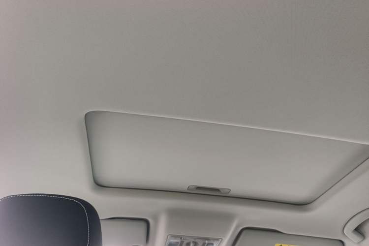 Used Skoda Kamiq 2020 1.5L Automatic Comfort Edition Headliner
