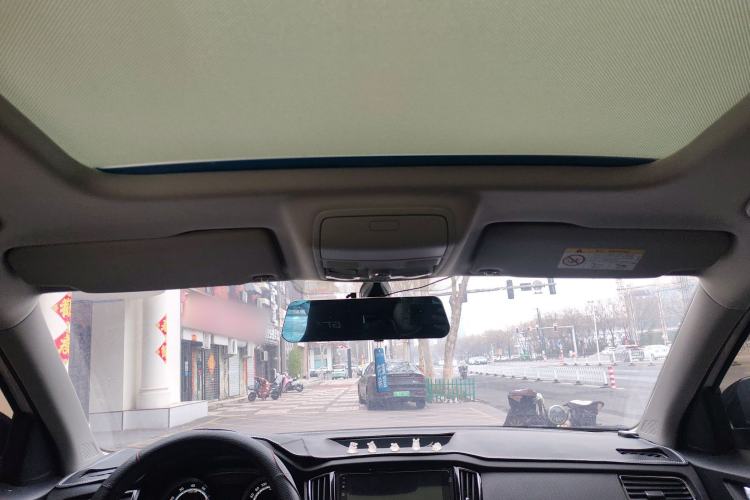 Used Skoda Kamiq 2020 Facelifted GT TSI 230 DSG Comfort Edition China VI Standard Headliner
