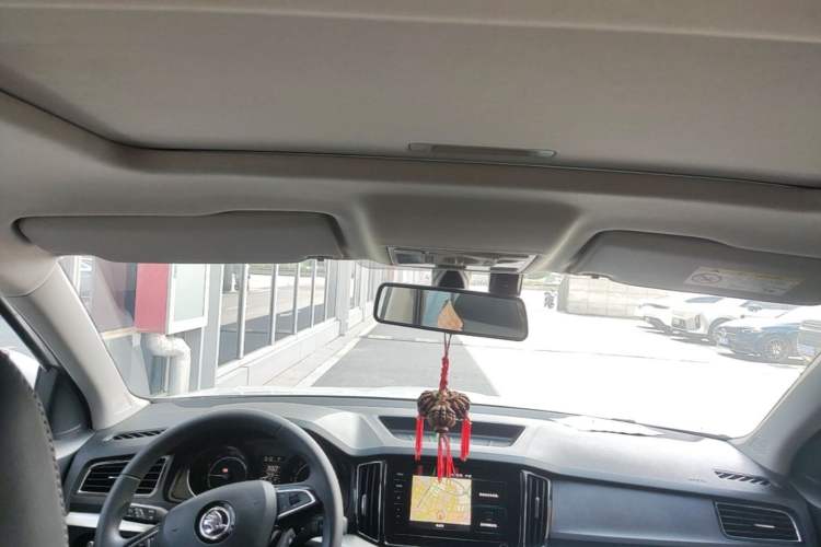 Used Skoda Kamiq 2020 1.5L Automatic Comfort Edition Headliner