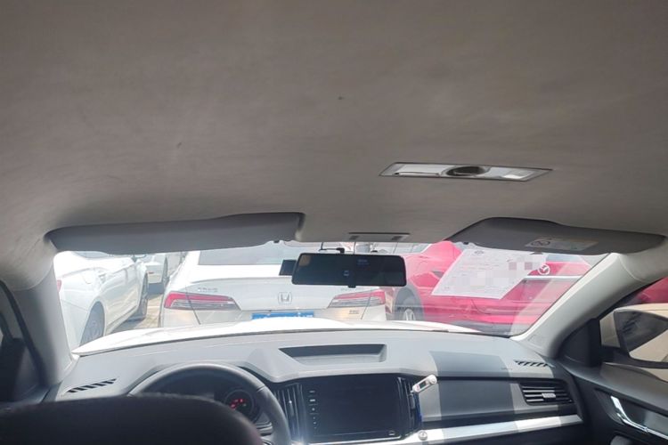 Used Skoda Kamiq 2020 1.5L Automatic Standard Edition Headliner