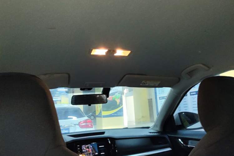 Used Skoda Kamiq 2020 1.5L Automatic Standard Edition Headliner