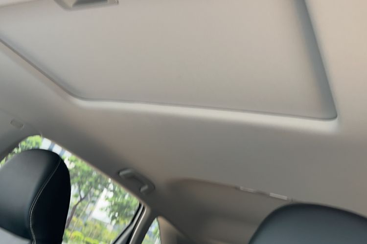 Used Skoda Kamiq 2020 1.5L Automatic Comfort Edition Headliner