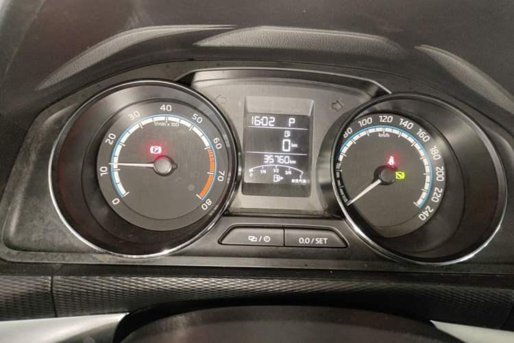 Used Skoda Kamiq 2020 1.5L Automatic Comfort Edition Instrument Cluster