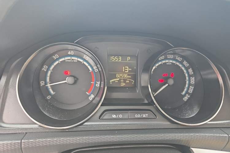 Used Skoda Kamiq 2020 GT TSI 230 DSG Comfort Edition China VI standard Instrument Cluster