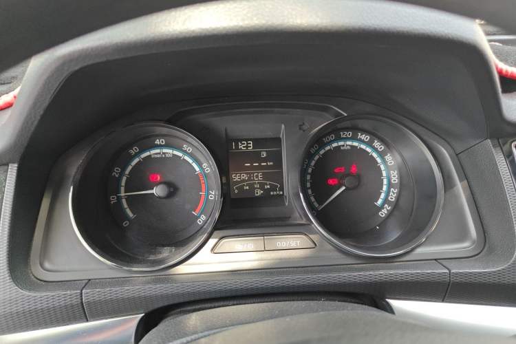 Used Skoda Kamiq 2020 1.5L Manual Comfort Edition Instrument Cluster
