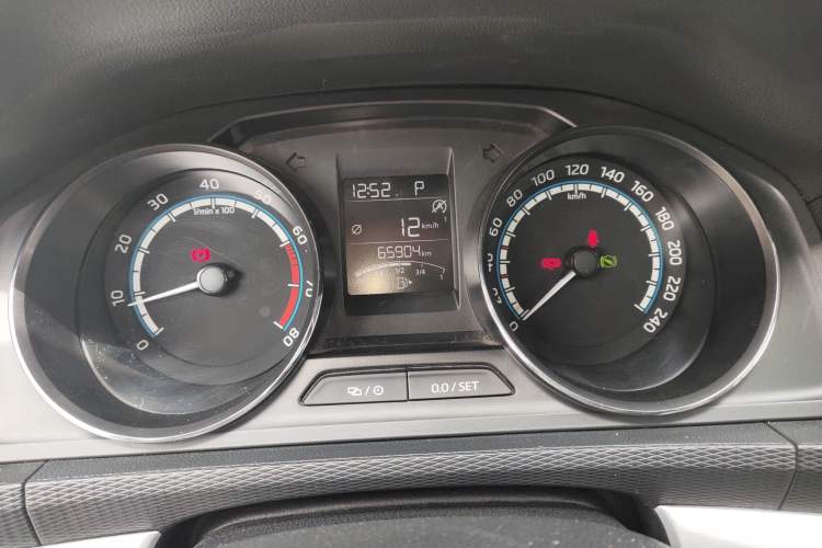 Used Skoda Kamiq 2020 GT 1.5L Automatic Flagship Model China VI Standard Instrument Cluster