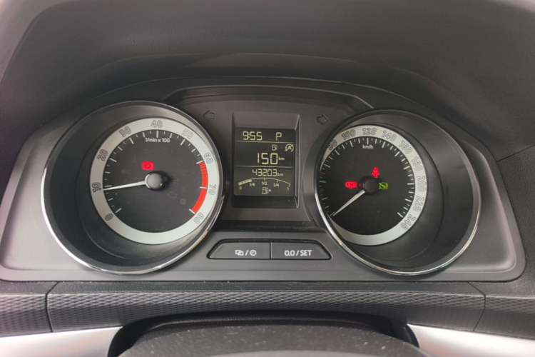 Used Skoda Kamiq 2020 1.5L Automatic Comfort Edition Instrument Cluster