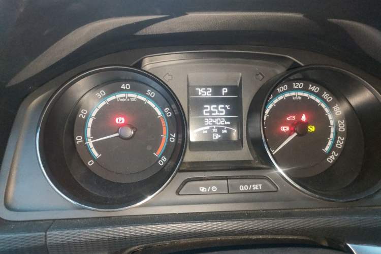 Used Skoda Kamiq 2020 1.5L Automatic Comfort Edition Instrument Cluster