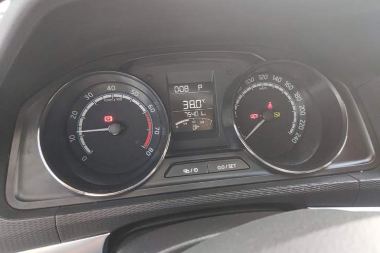 Used Skoda Kamiq 2020 1.5L Automatic Comfort Edition Instrument Cluster