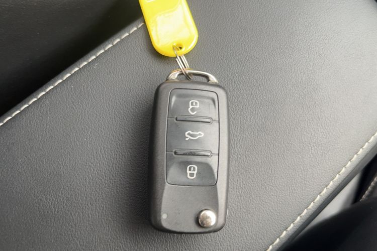 Used Skoda Kamiq 2020 1.5L Automatic Comfort Edition Interior 1