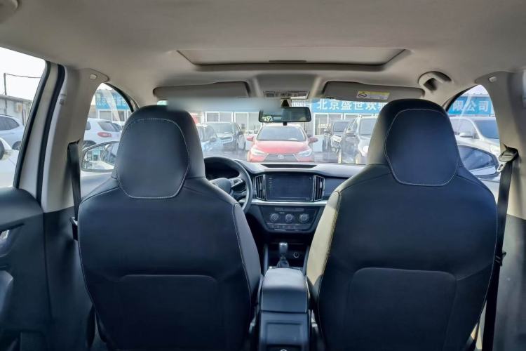 Used Skoda Kamiq 2020 1.5L Automatic Comfort Edition Interior 2