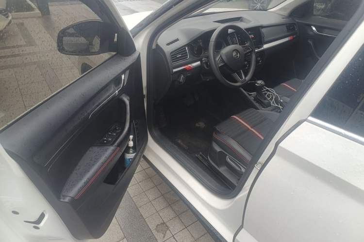 Used Skoda Kamiq 2020 GT TSI 230 DSG Flagship Edition China VI standard Interior 3