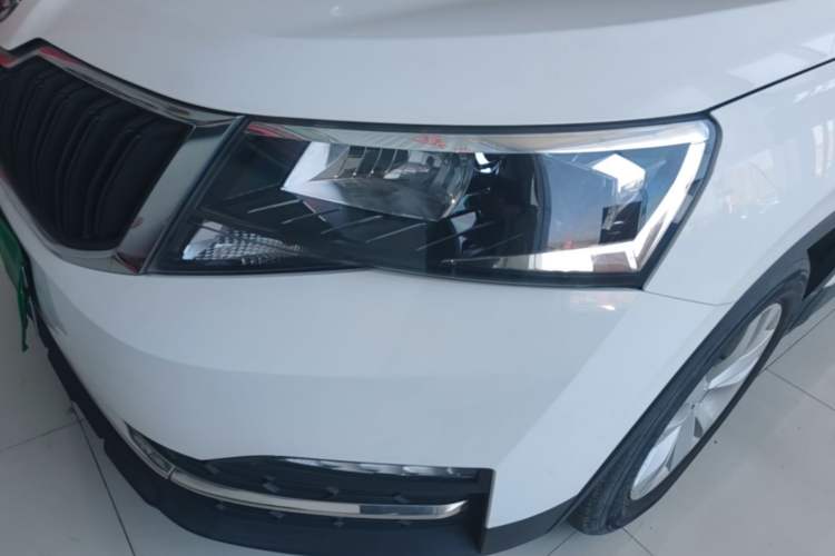Used Skoda Kamiq 2020 1.5L Manual Standard Edition Left Front Headlight