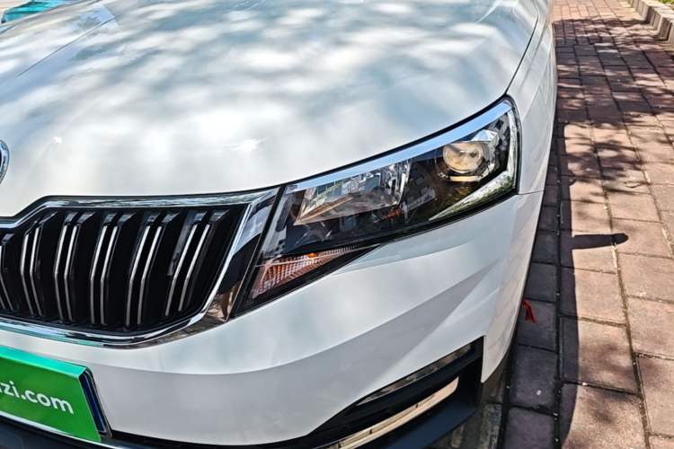 Used Skoda Kamiq 2020 1.5L Automatic Comfort Edition Left Front Headlight