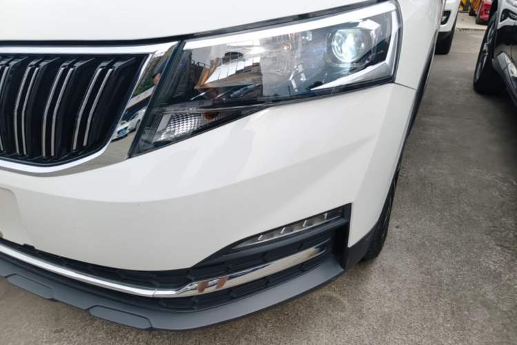 Used Skoda Kamiq 2020 1.5L Automatic Comfort Edition Left Front Headlight