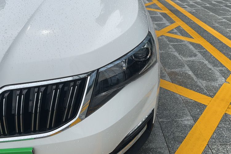 Used Skoda Kamiq 2020 1.5L Automatic Comfort Edition Left Front Headlight