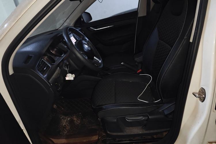 Used Skoda Kamiq 2020 1.5L Automatic Comfort Edition Left Front Seat