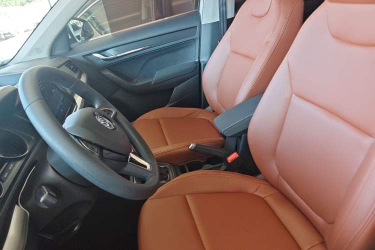 Used Skoda Kamiq 2020 1.5L Automatic Standard Edition Left Front Seat