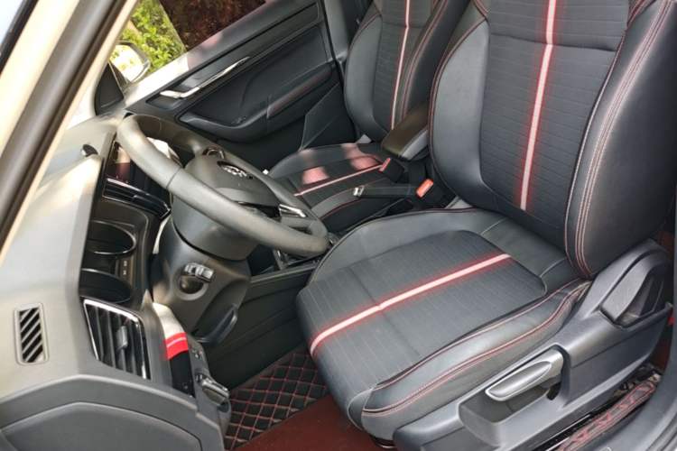 Used Skoda Kamiq 2020 Facelifted GT TSI 230 DSG Flagship Edition China VI Standard Left Front Seat