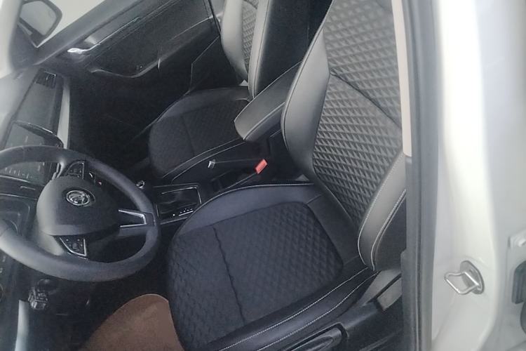 Used Skoda Kamiq 2020 1.5L Automatic Comfort Edition Left Front Seat