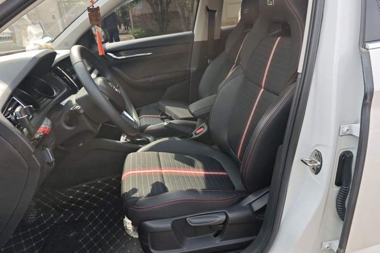 Used Skoda Kamiq 2020 Facelifted GT TSI 230 DSG Flagship Edition China VI Standard Left Front Seat