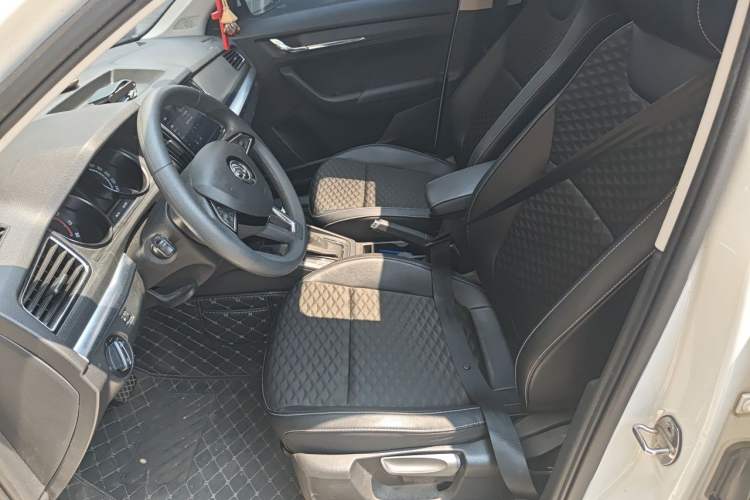 Used Skoda Kamiq 2020 1.5L Automatic Comfort Edition Left Front Seat