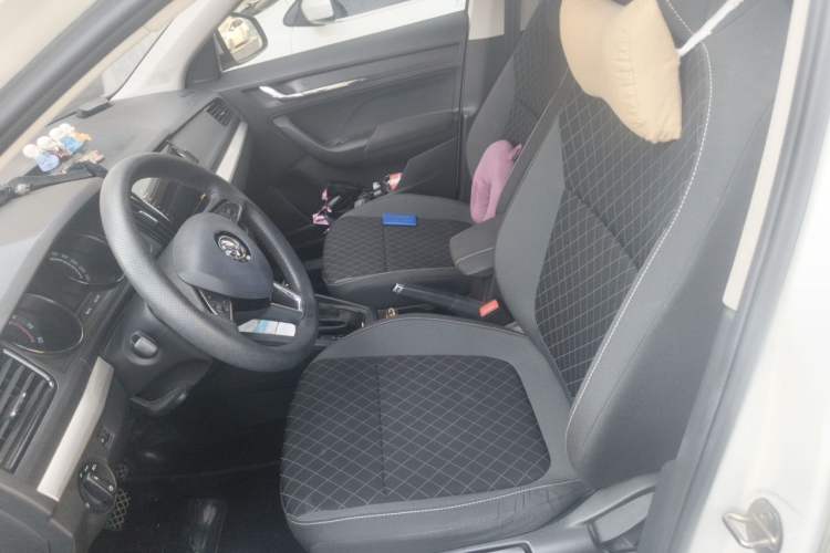 Used Skoda Kamiq 2020 1.5L Automatic Standard Edition Left Front Seat