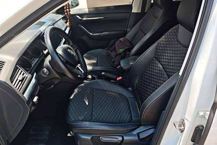 Used Skoda Kamiq 2020 1.5L Automatic Comfort Edition Left Front Seat