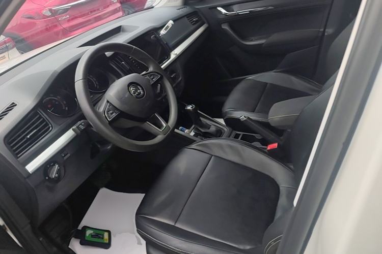 Used Skoda Kamiq 2020 1.5L Automatic Standard Edition Left Front Seat