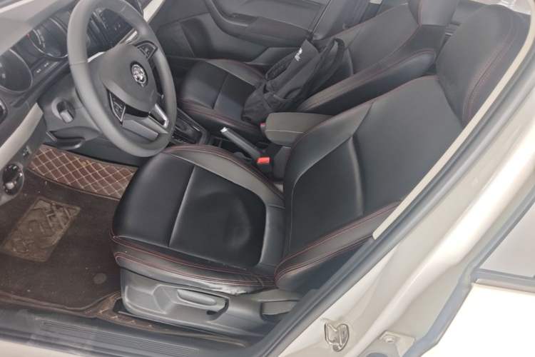 Used Skoda Kamiq 2020 1.5L Automatic Standard Edition Left Front Seat
