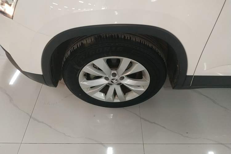 Used Skoda Kamiq 2020 1.5L Automatic Standard Edition Left Front Wheel Hub