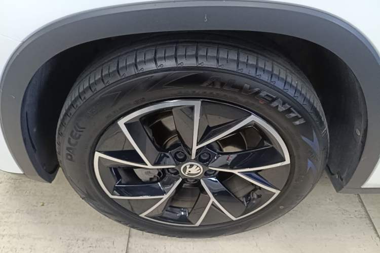 Used Skoda Kamiq 2020 Facelifted GT 1.5L Automatic Flagship Version China VI Standard Left Front Wheel Hub