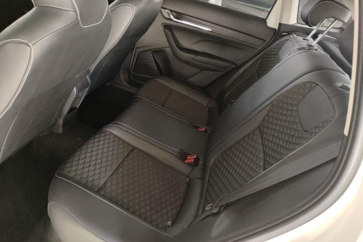 Used Skoda Kamiq 2020 1.5L Automatic Comfort Edition Left Rear Seat