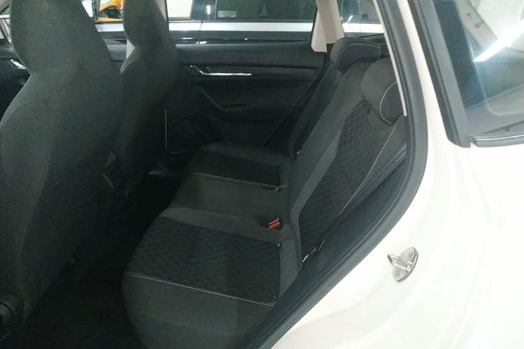 Used Skoda Kamiq 2020 1.5L Automatic Standard Edition Left Rear Seat