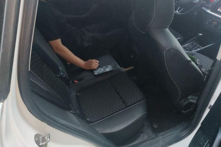 Used Skoda Kamiq 2020 1.5L Automatic Comfort Edition Left Rear Seat