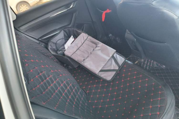 Used Skoda Kamiq 2020 1.5L Automatic Standard Edition Left Rear Seat