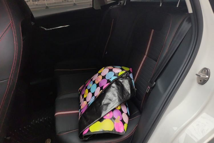 Used Skoda Kamiq 2020 Facelifted GT TSI 230 DSG Comfort Edition China VI Standard Left Rear Seat