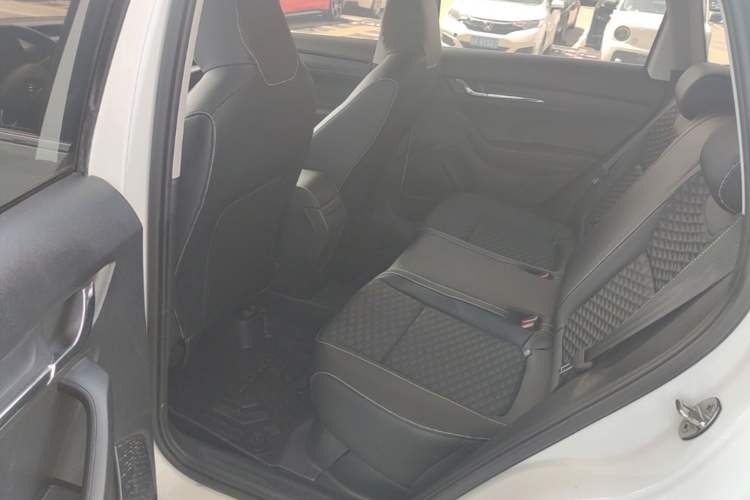 Used Skoda Kamiq 2020 1.5L Automatic Comfort Edition Left Rear Seat