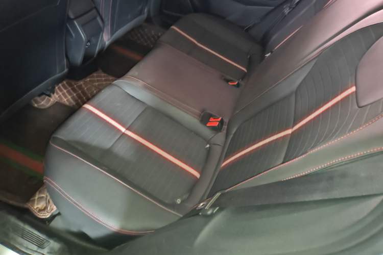 Used Skoda Kamiq 2020 Facelifted GT TSI 230 DSG Flagship Edition China VI Standard Left Rear Seat