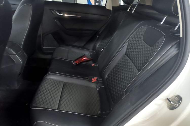 Used Skoda Kamiq 2020 1.5L Manual Comfort Edition Left Rear Seat